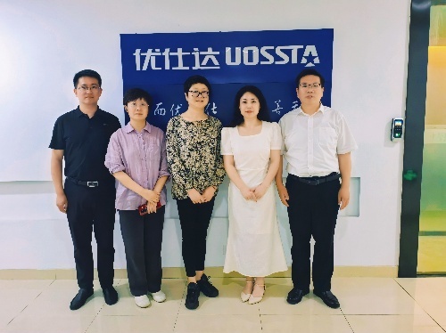 常州大学来访照片 - 副本.jpg